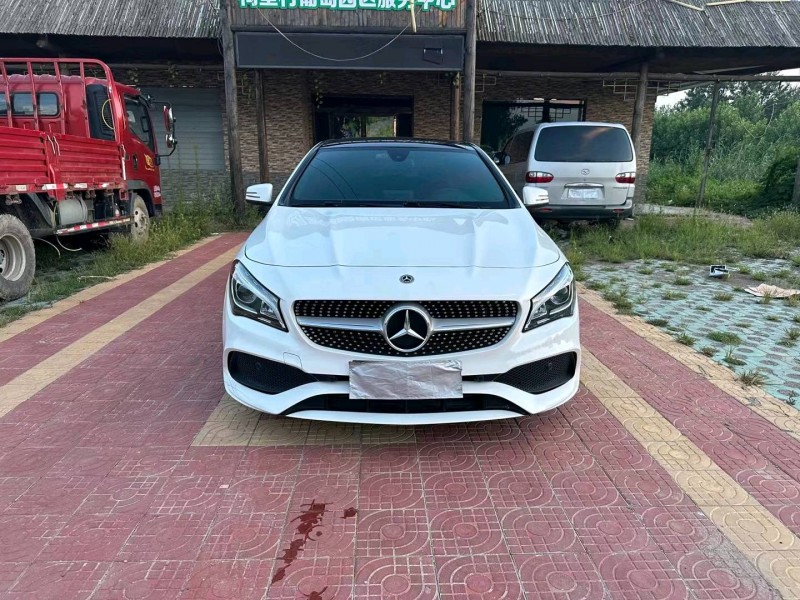 徐州18年奔驰CLA1