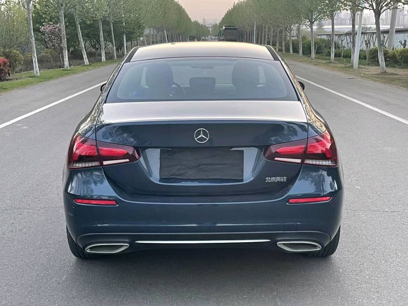 徐州19年奔驰A9