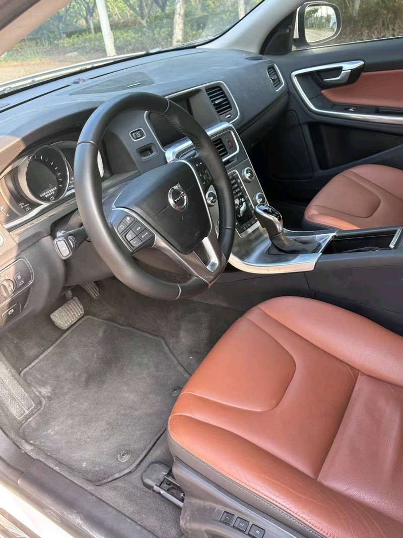 徐州20年沃尔沃S60L6