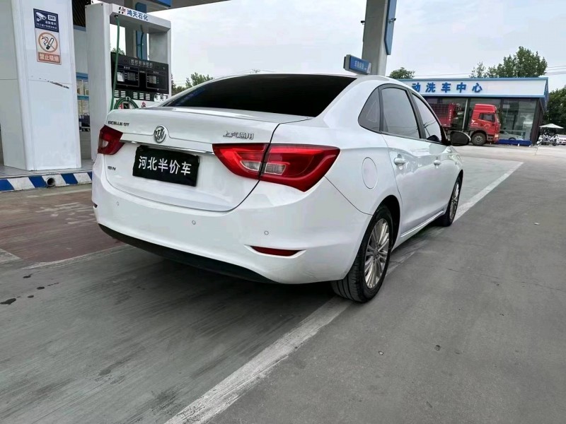 保定17年别克英朗8