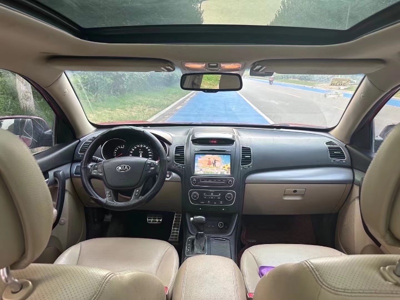 济南14年起亚索兰托7