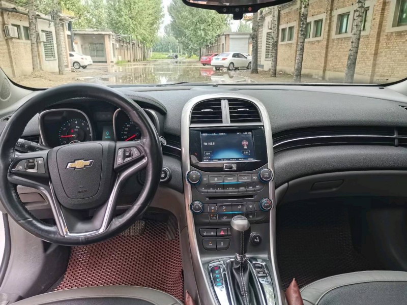 保定14年雪佛兰迈锐宝5