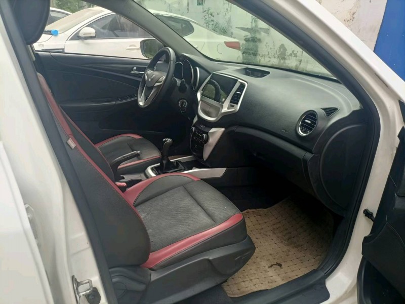 保定15年长安汽车逸动4