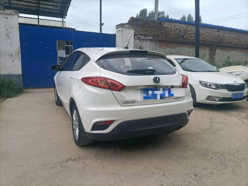 保定15年长安汽车逸动7