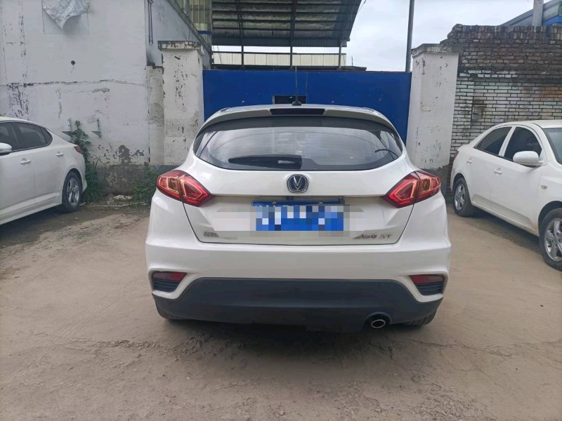 保定15年长安汽车逸动9