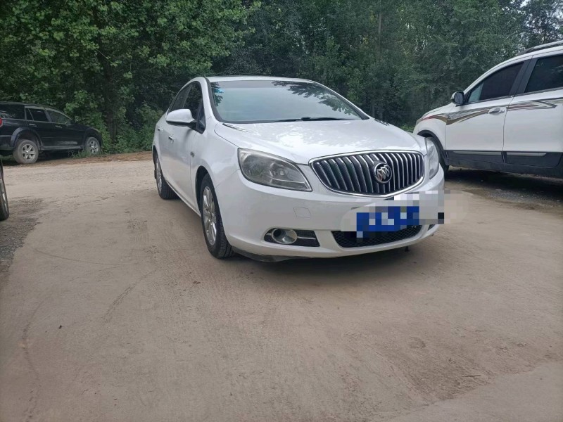 保定14年别克英朗GT2