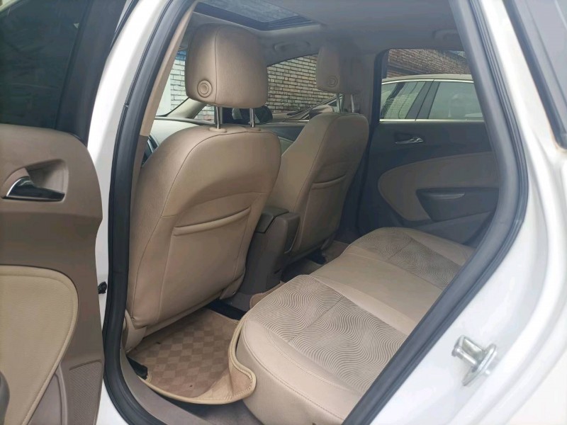 保定14年别克英朗GT5