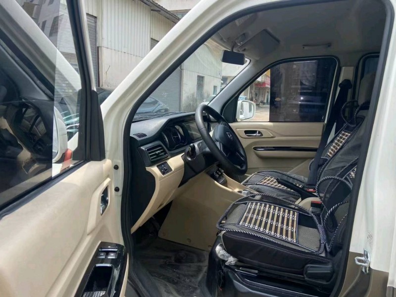 广州23年长安汽车跨越4