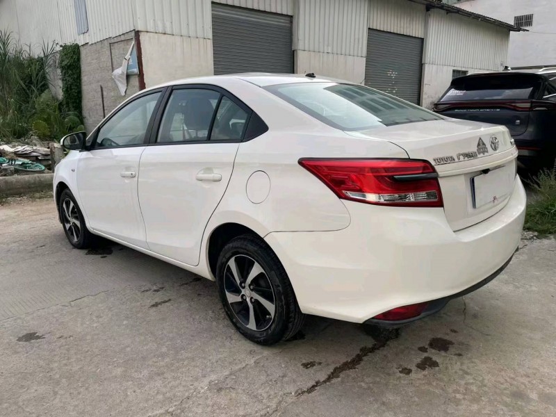 广州17年丰田YARiS L 致享7
