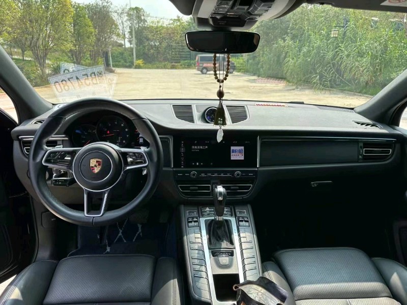 衡阳21年保时捷Macan7