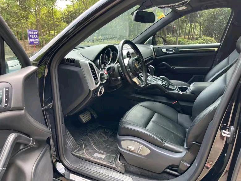 盐城15年保时捷卡宴6