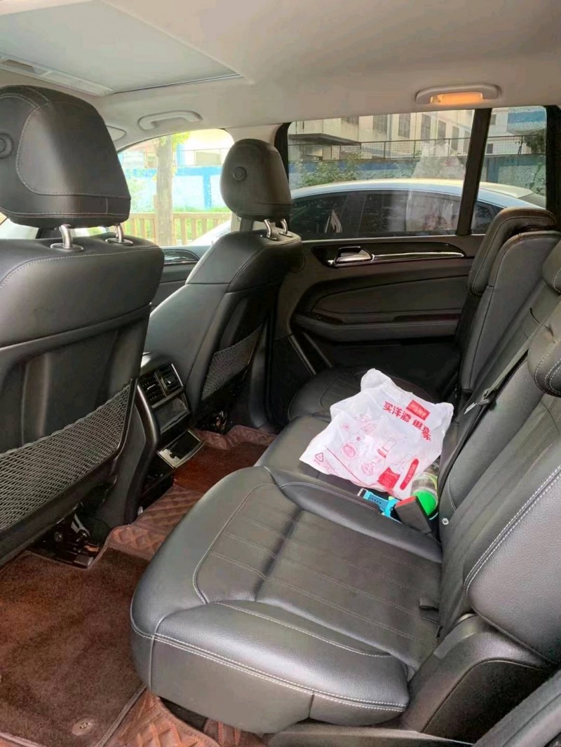 广州17年奔驰GLS5