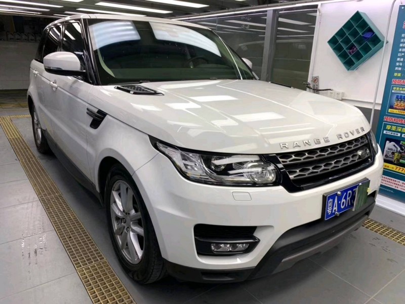 广州17年路虎揽胜运动2