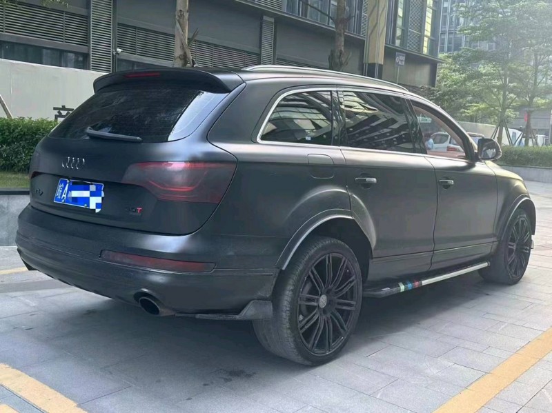 广州12年奥迪Q77