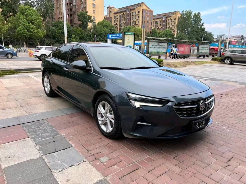 衡阳20年别克君威3