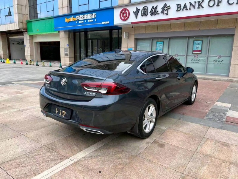 衡阳20年别克君威9