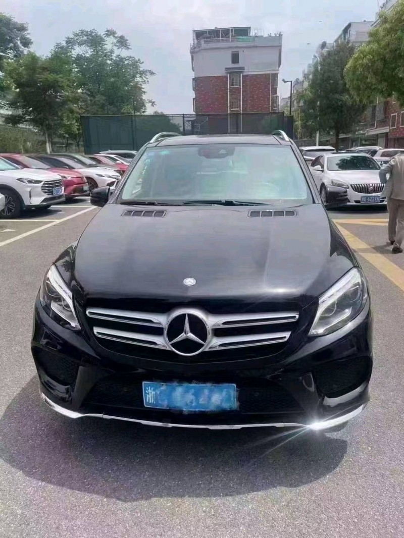 嘉兴16年奔驰GLE1