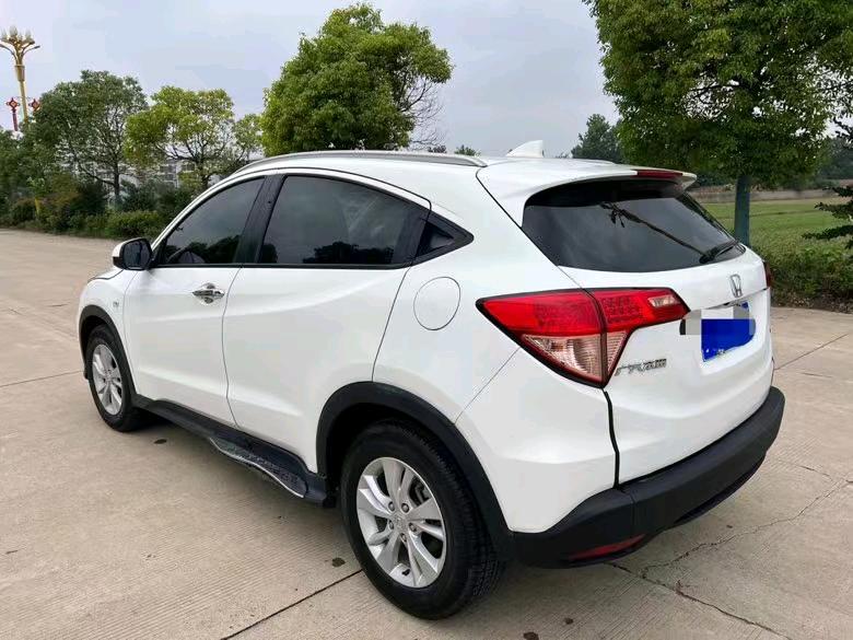 盐城17年本田缤智5