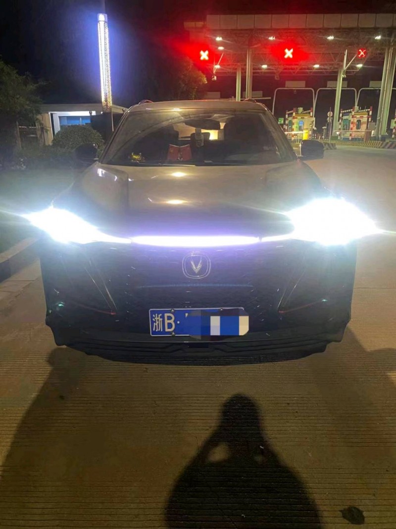 嘉兴21年长安汽车CS751