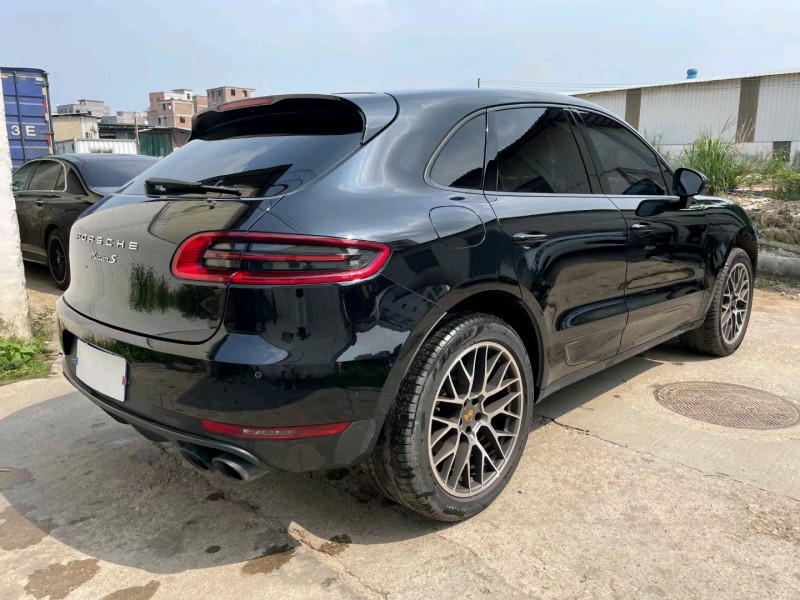 广州15年保时捷Macan8