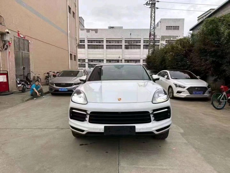 珠海20年保时捷卡宴1