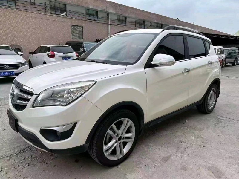 珠海15年长安汽车CS353