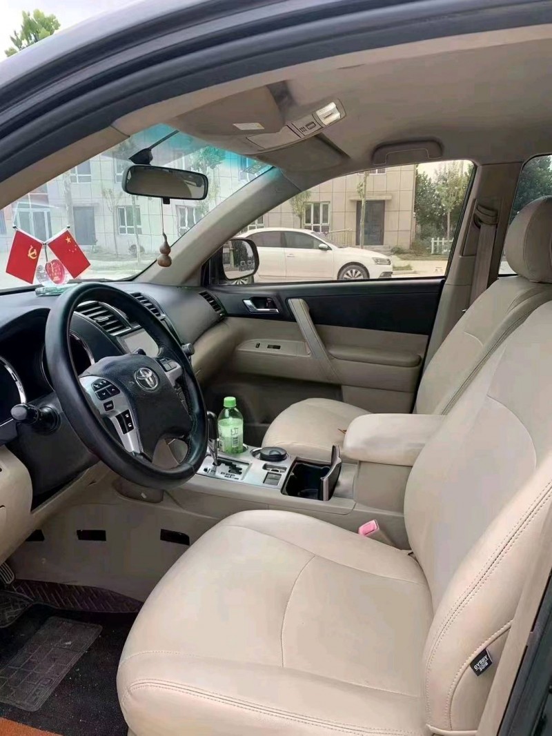 烟台11年丰田汉兰达9