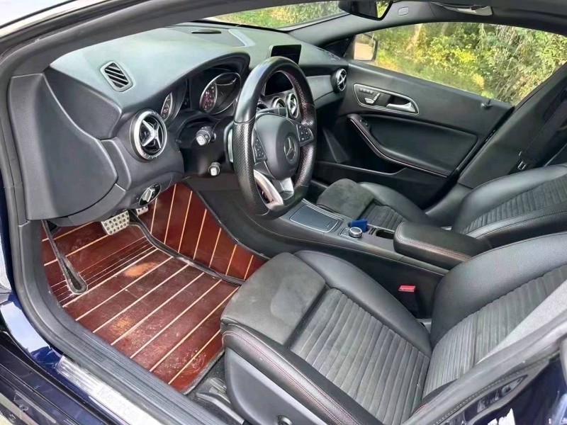 东营18年奔驰CLA5