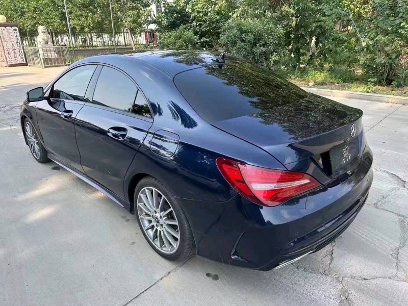 东营18年奔驰CLA7