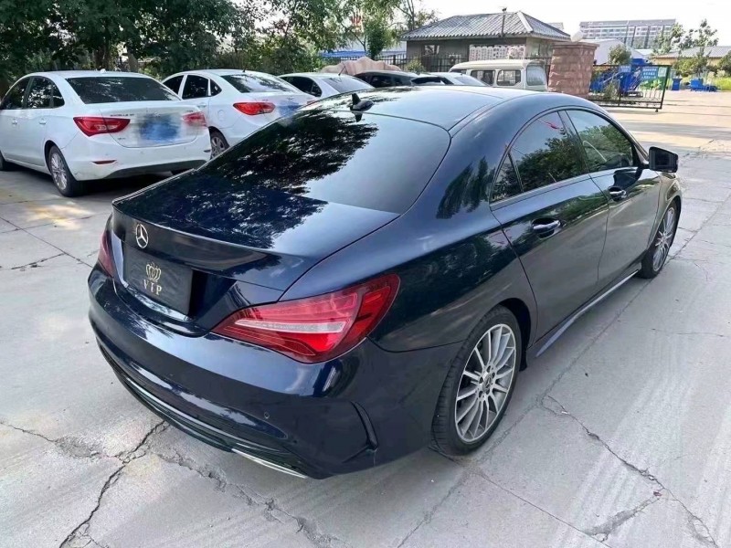 东营18年奔驰CLA8