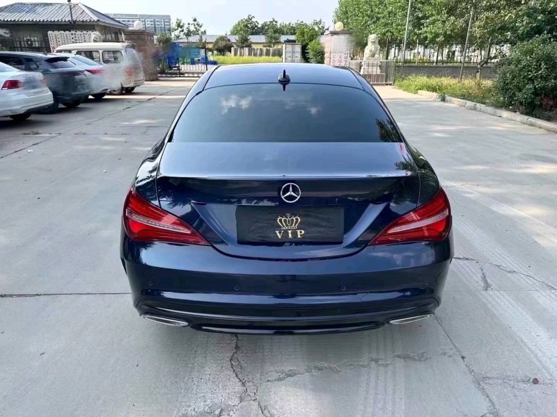 东营18年奔驰CLA9