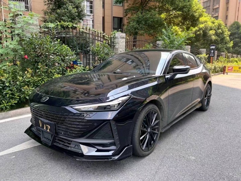 邵阳22年长安汽车UNI-V3