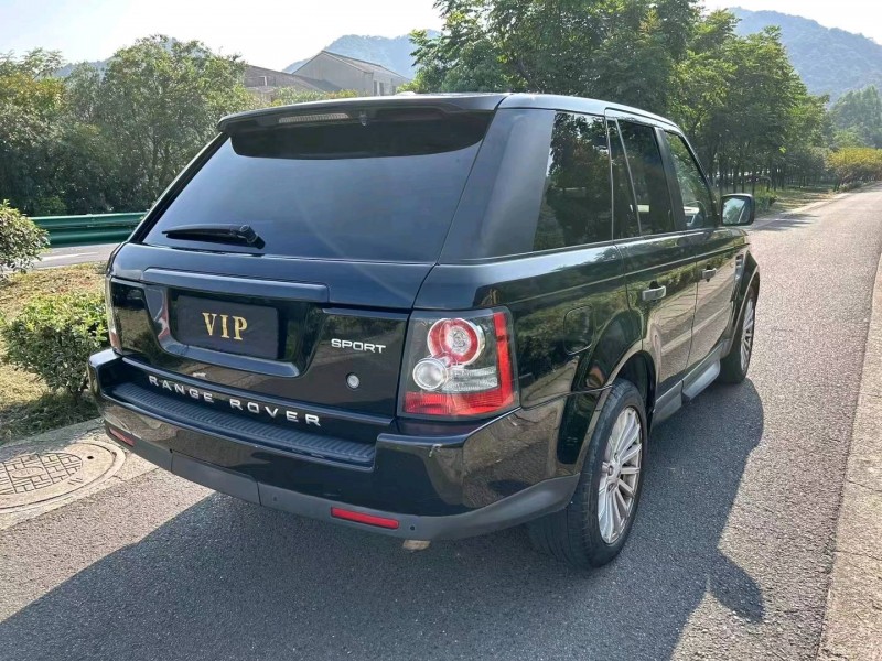 湖州11年路虎揽胜运动3