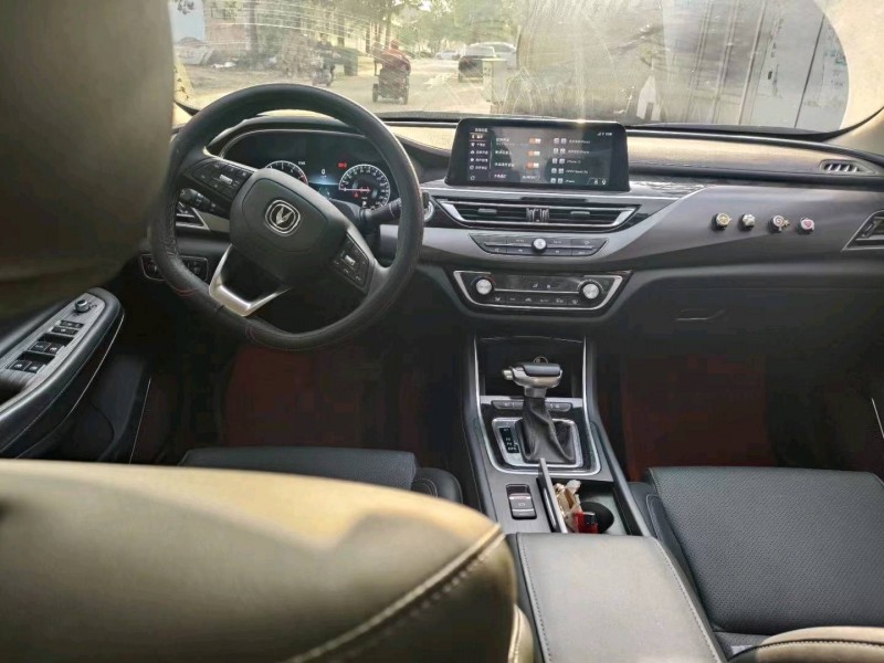 邯郸20年长安汽车锐程CC3