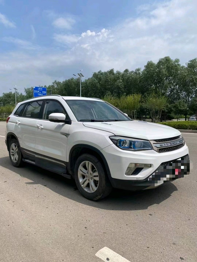 枣庄17年长安汽车CS753