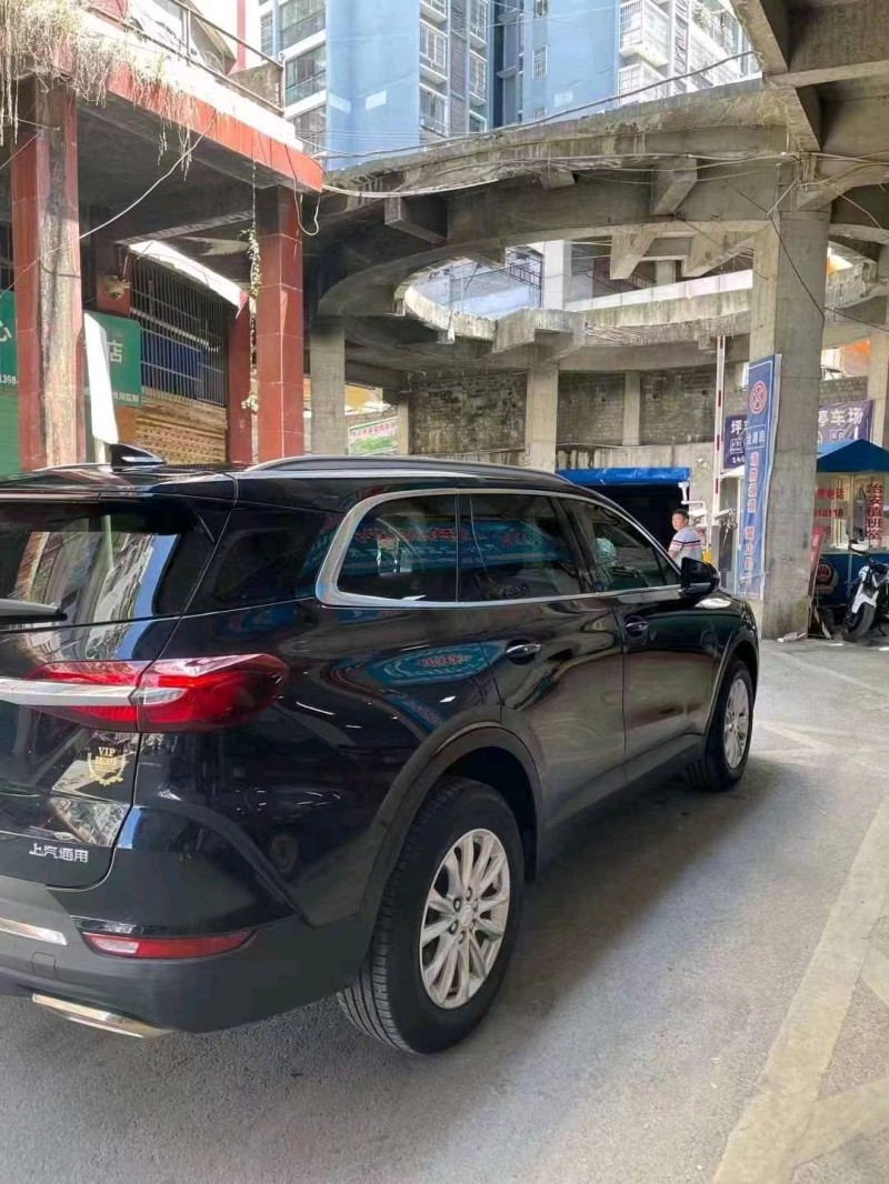 六盘水20年别克昂科旗4