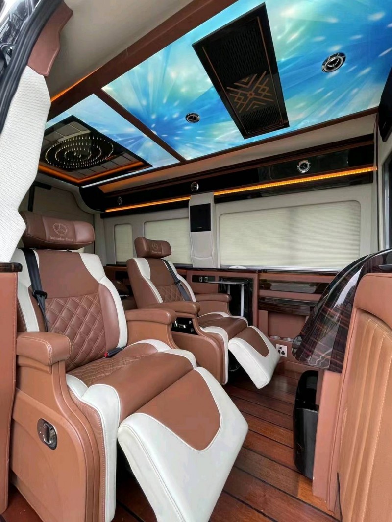 枣庄18年奔驰斯宾特5