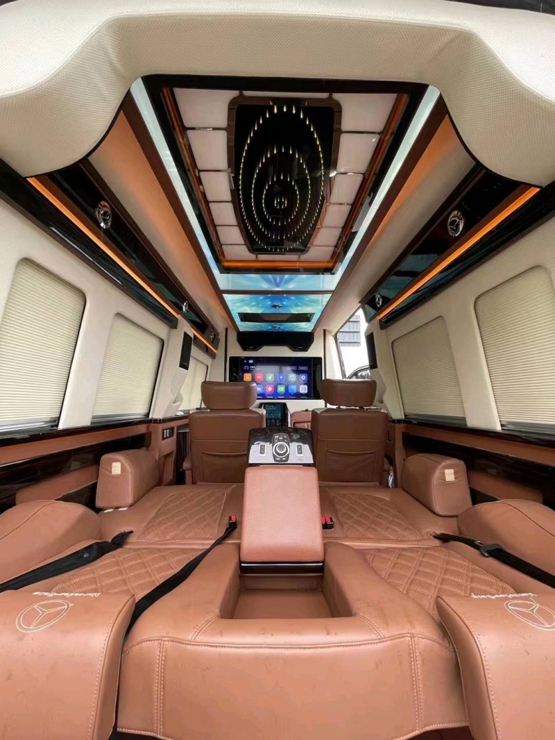 枣庄18年奔驰斯宾特6