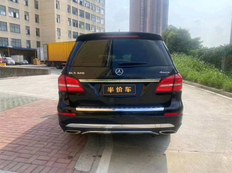 宜昌18年奔馳GLS2