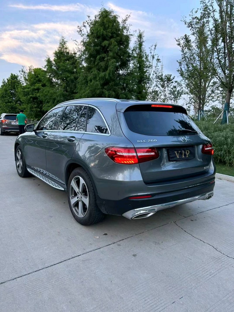 宿迁16年奔驰GLC7