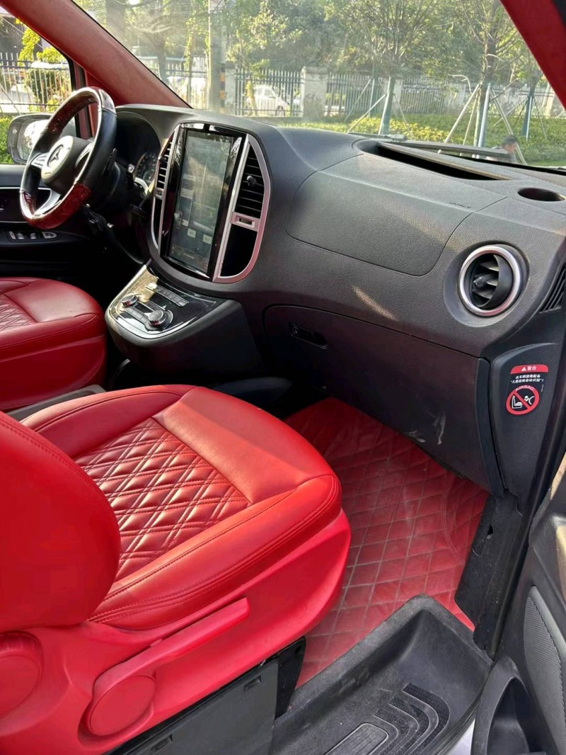 宿迁17年奔驰威霆5