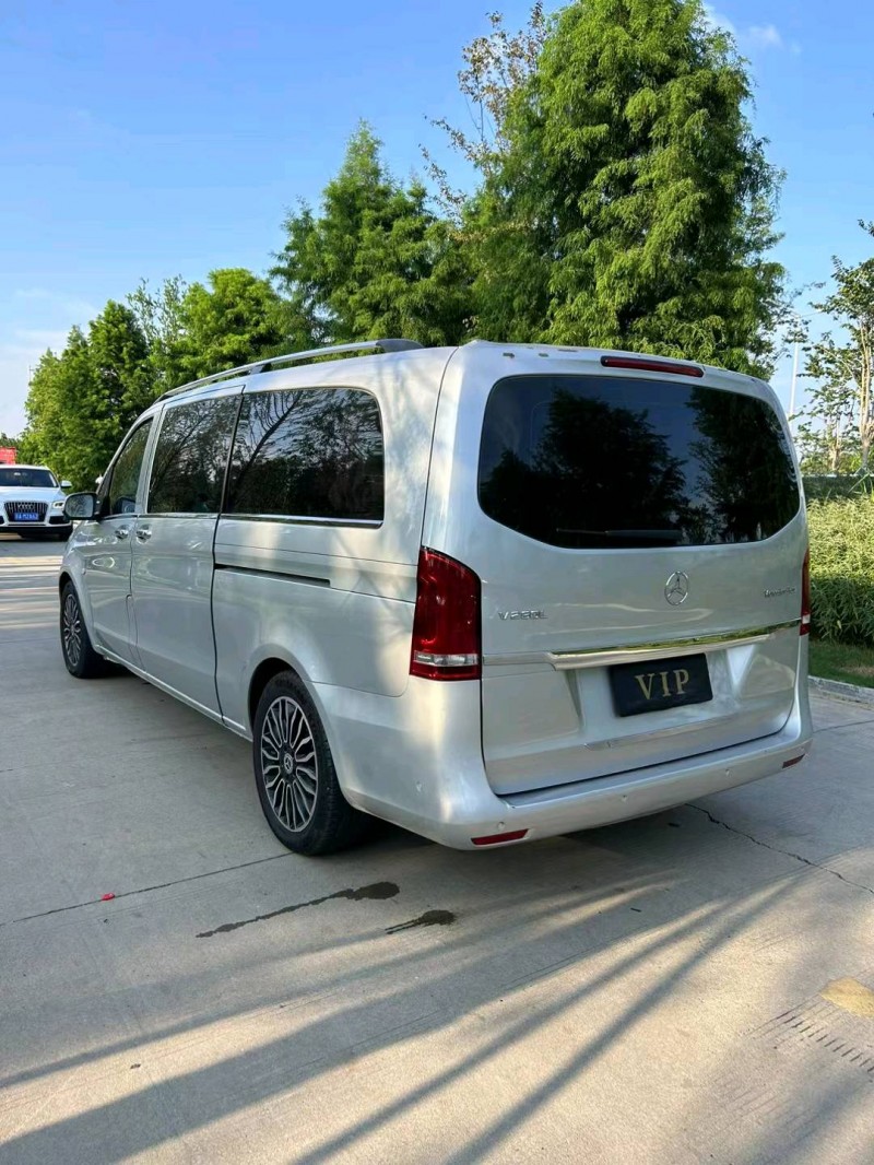 宿迁17年奔驰威霆7