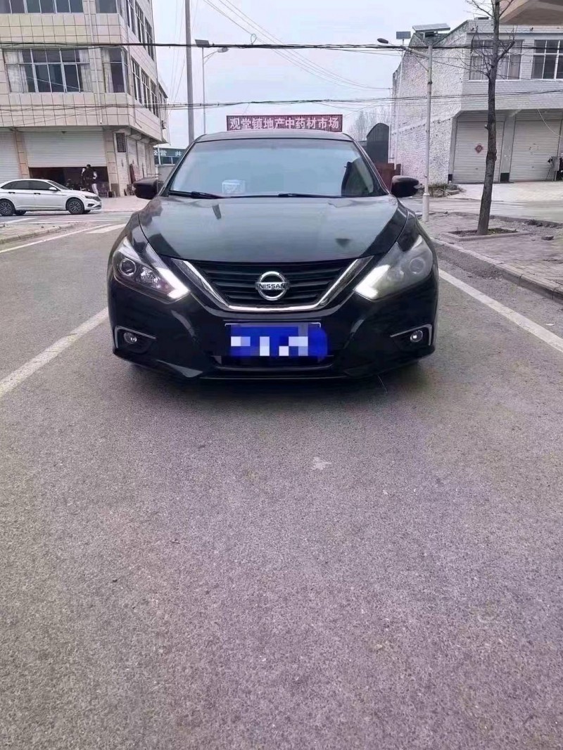 淮南17年日產天籟1