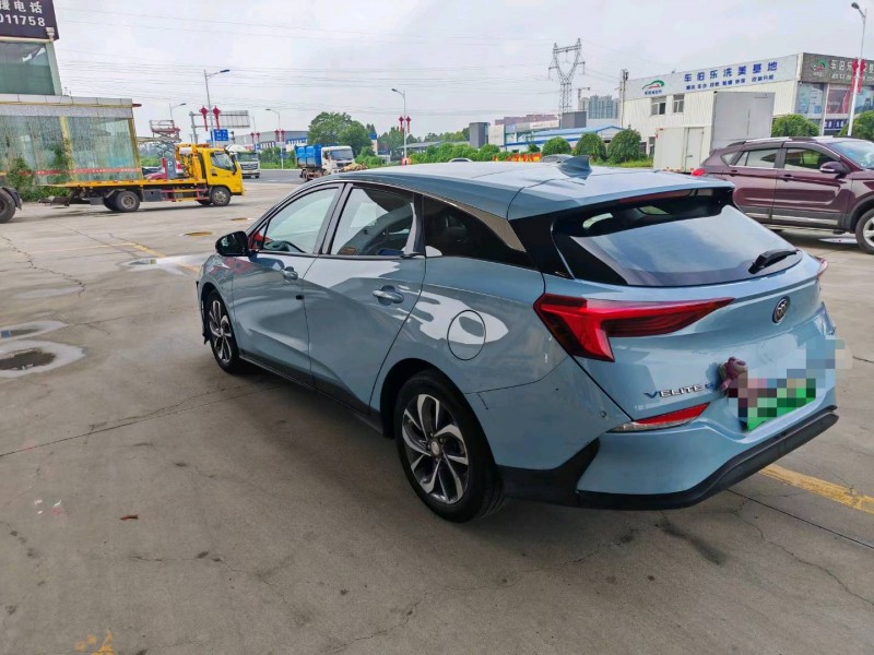 保定22年别克微蓝3