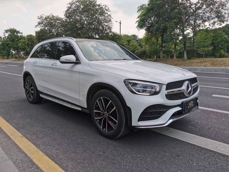 广州23年奔驰GLC3