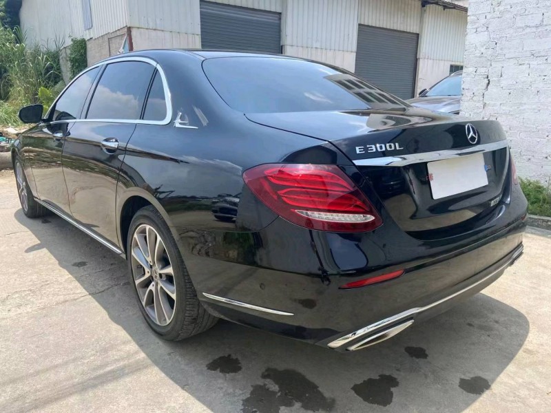 广州20年奔驰E7