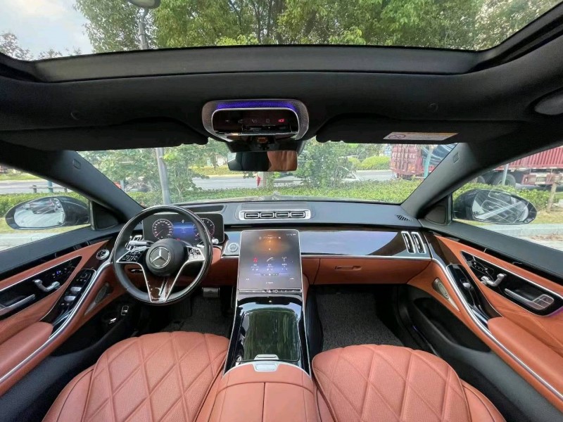 临沂22年奔驰迈巴赫S级5