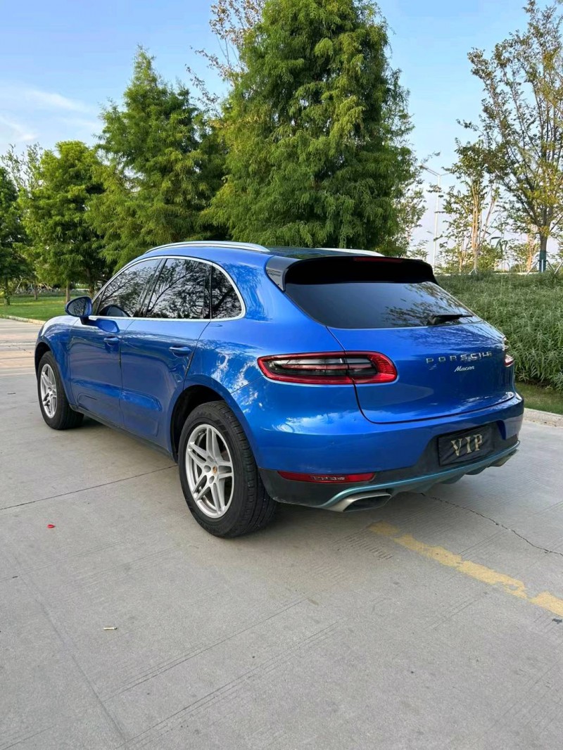 宿迁16年保时捷Macan7