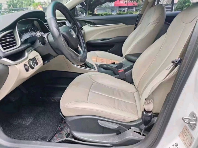 嘉兴19年别克英朗6