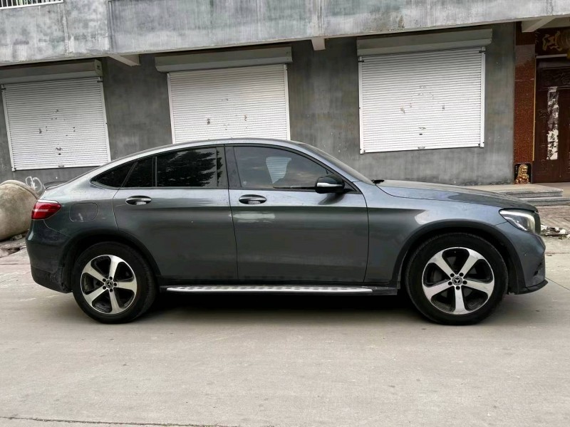 枣庄19年奔驰GLC9